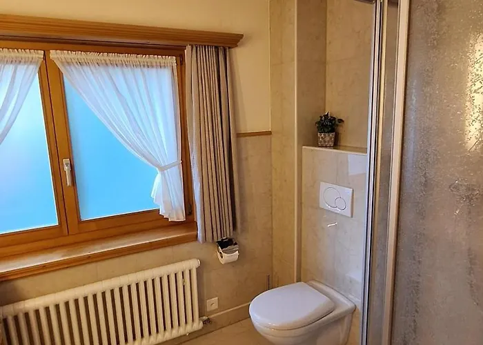 アパート Ariola クロスタース