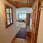 Ariola Apartamento Klosters