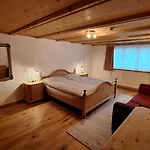 Ariola Apartamento Klosters